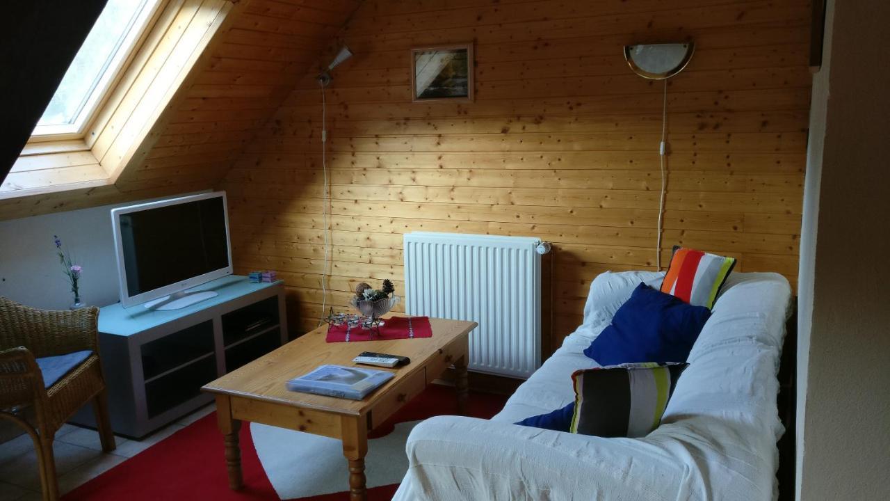 Apartment In Old Farmhouse Bockholtz Exterior foto